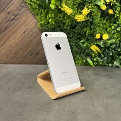   Apple iPhone SE (2016) 32GB Használt - Silver - 1 év iON Store garanciával