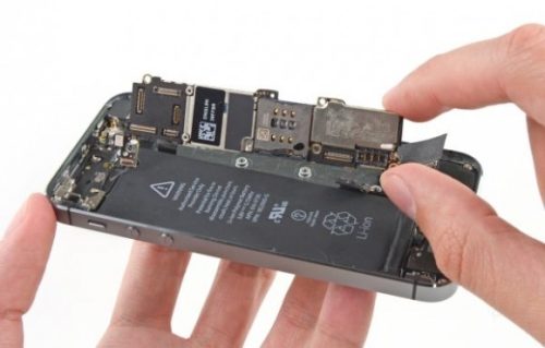 iPhone 5S Alaplapi csatlakozó javítás / csere