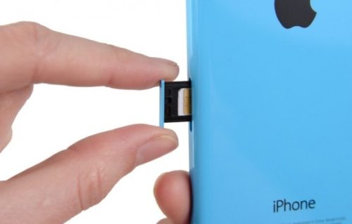 iPhone 5C SIM-tálca pótlása